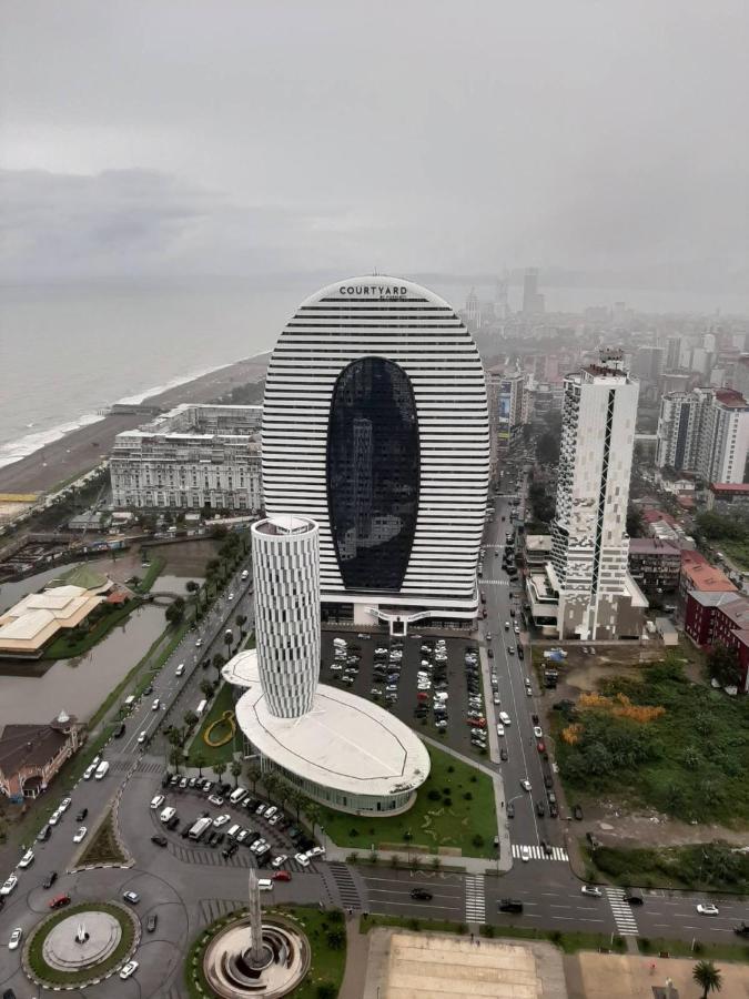 Apartment 16,26,27 Floors In Alliance Palace Batumi Bagian luar foto