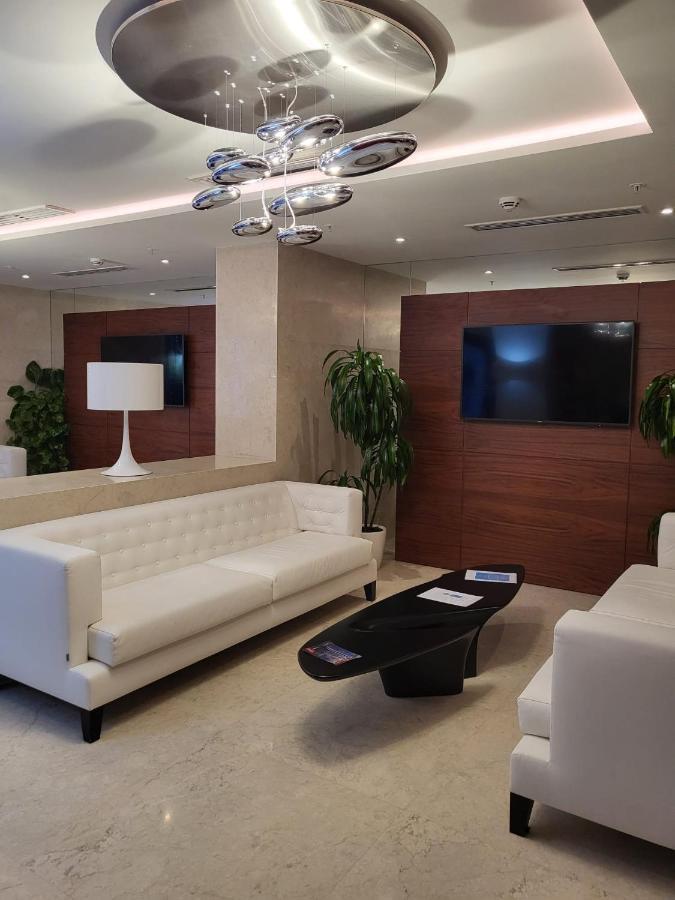 Apartment 16,26,27 Floors In Alliance Palace Batumi Bagian luar foto