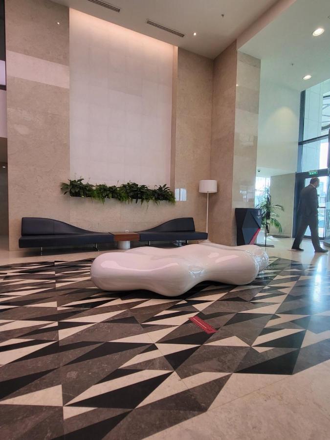 Apartment 16,26,27 Floors In Alliance Palace Batumi Bagian luar foto