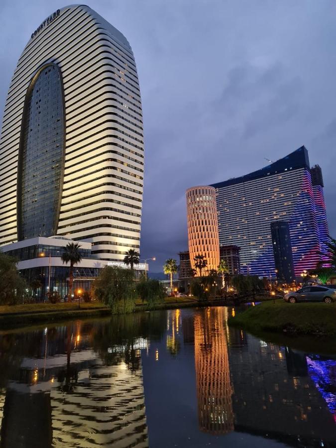 Apartment 16,26,27 Floors In Alliance Palace Batumi Bagian luar foto
