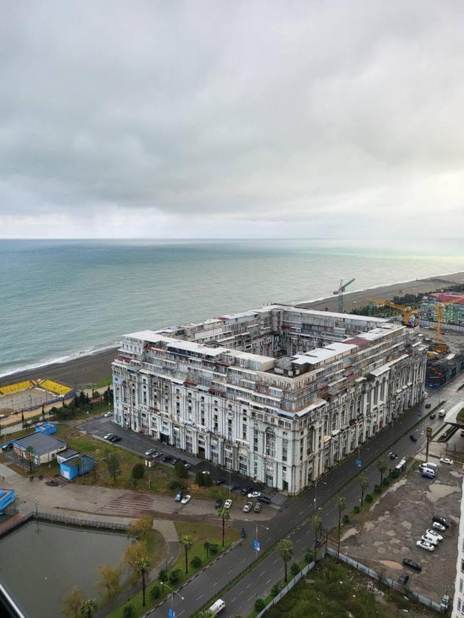 Apartment 16,26,27 Floors In Alliance Palace Batumi Bagian luar foto